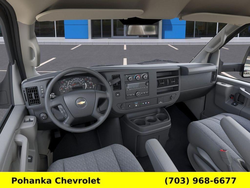 2026 Chevrolet Express Cutaway 3500 1WT