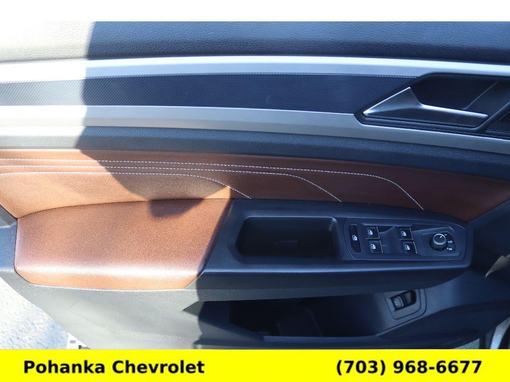 2022 Volkswagen Atlas 3.6L V6 SEL R-Line