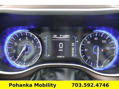 2020 Chrysler Voyager L