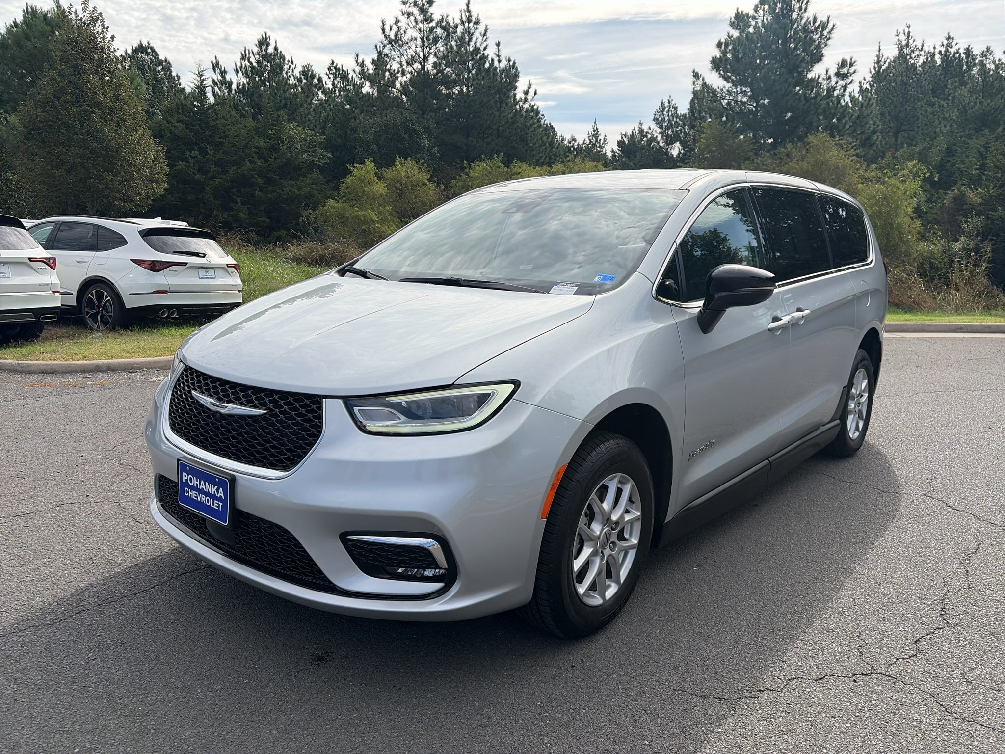 2024 Chrysler Pacifica Touring L