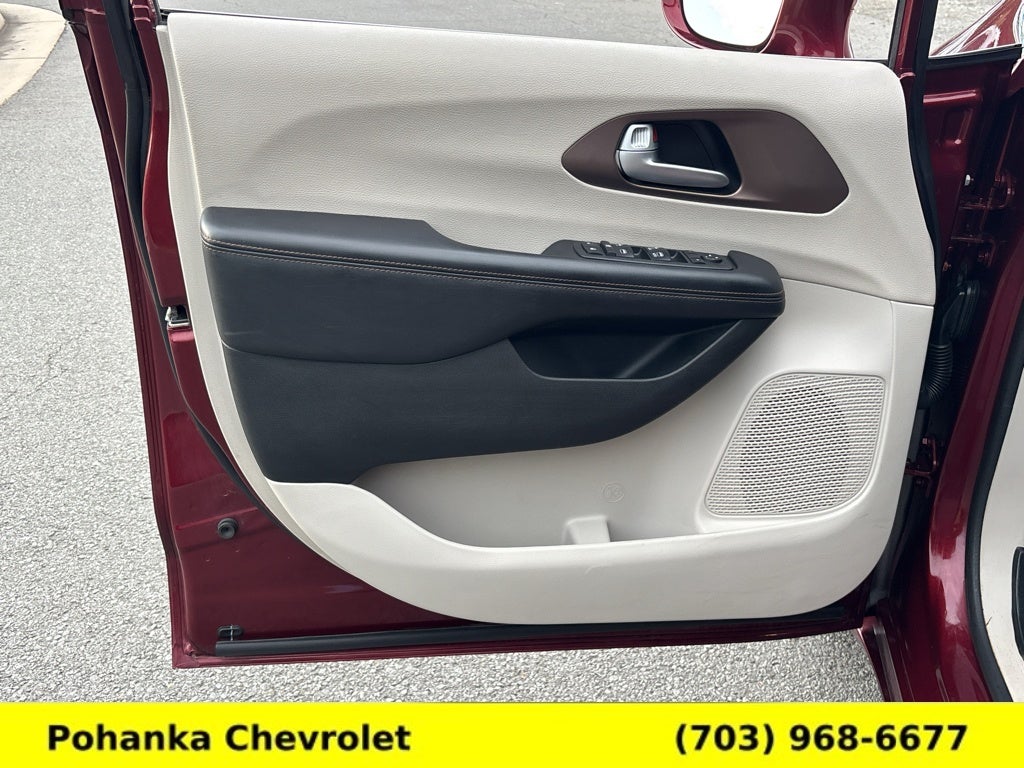 2018 Chrysler Pacifica Touring L
