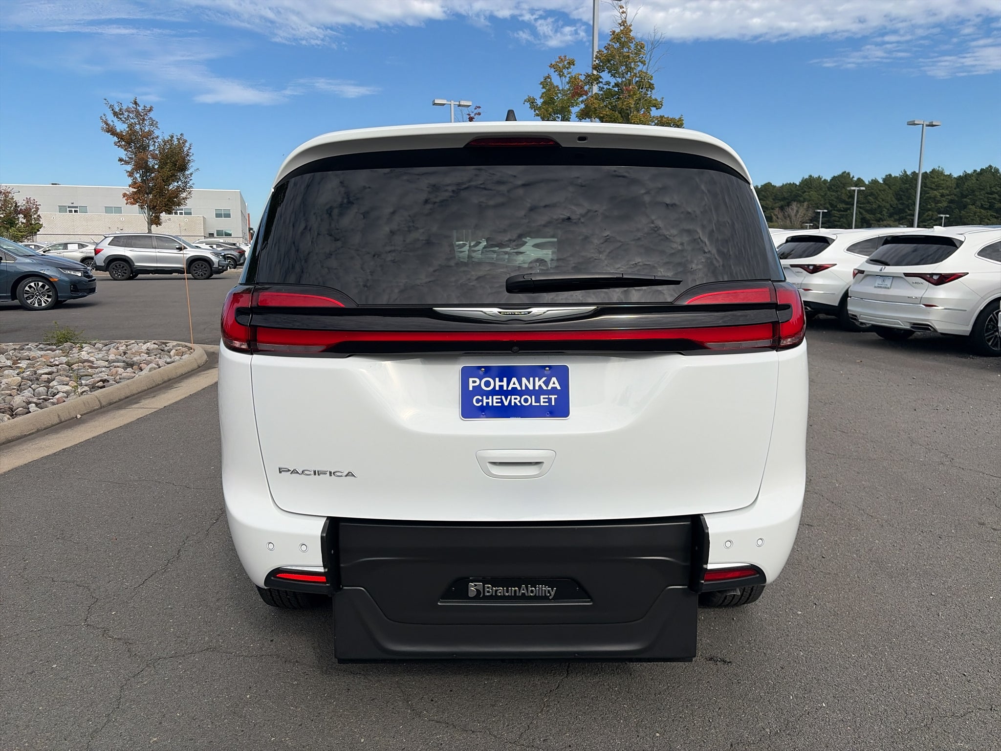 2024 Chrysler Pacifica Touring L