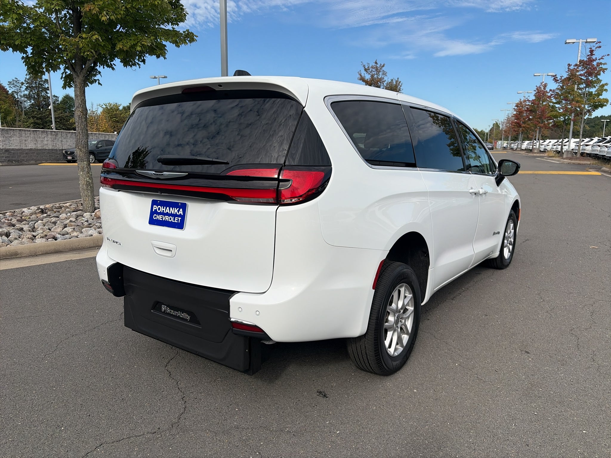 2024 Chrysler Pacifica Touring L