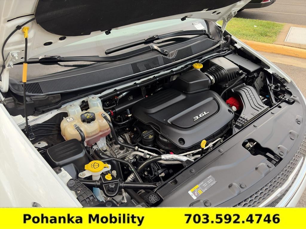 2018 Chrysler Pacifica Touring L