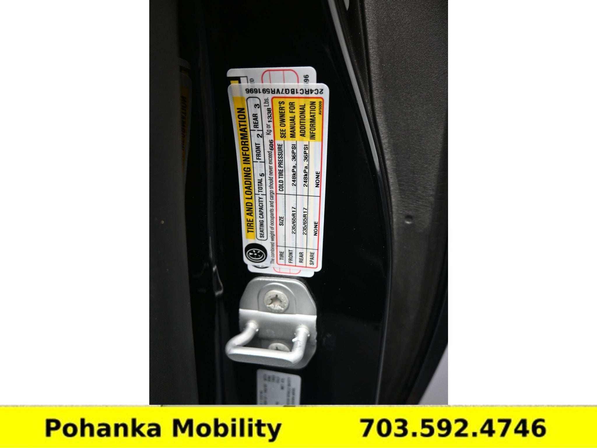 2027 Chrysler Pacifica Select