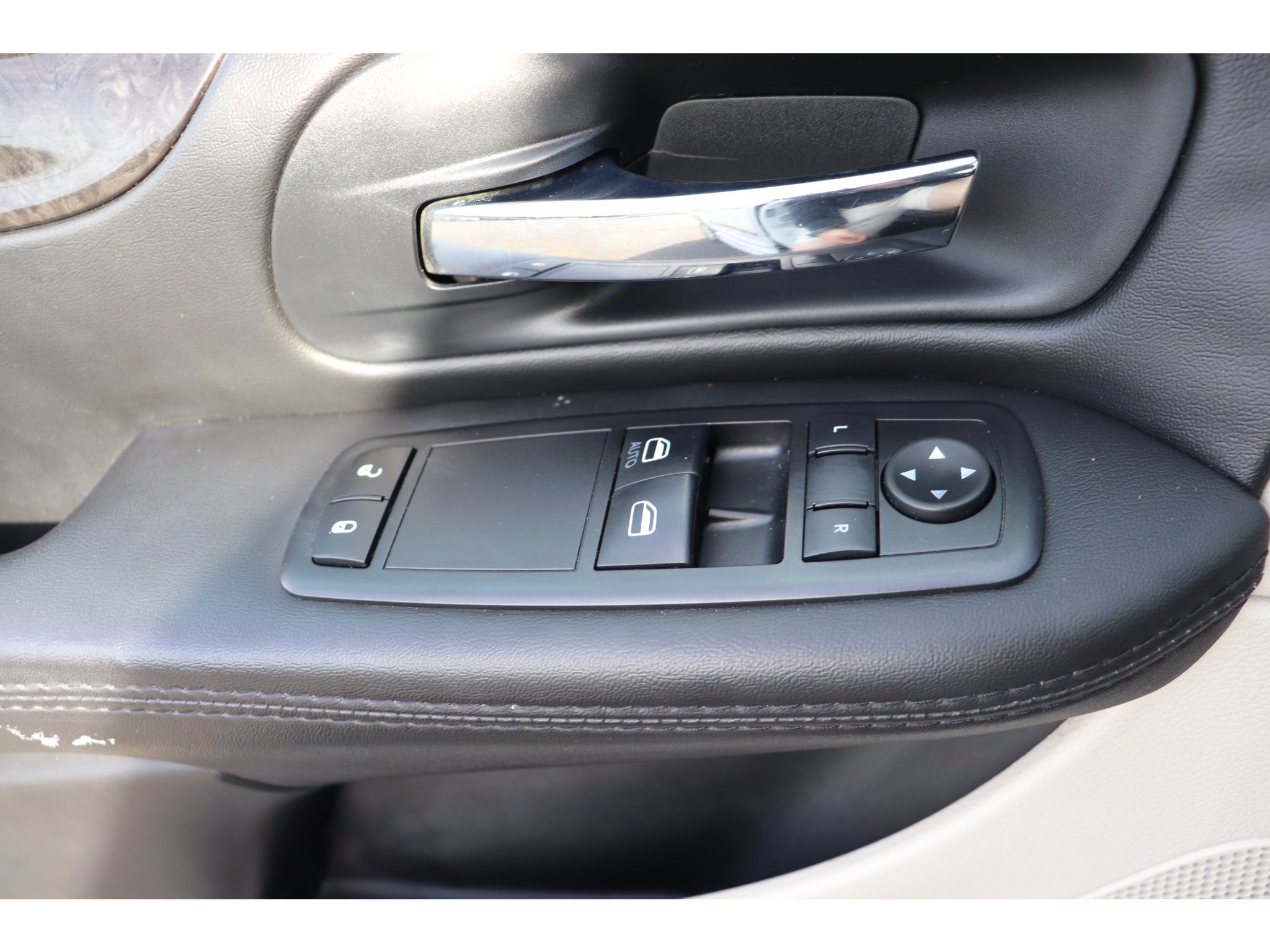 2015 Dodge Grand Caravan American Value Pkg