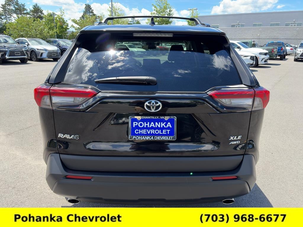 2020 Toyota RAV4 XLE