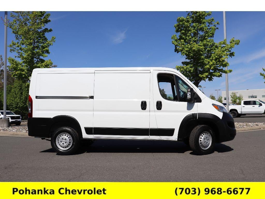 2025 RAM ProMaster 2500 Cargo Van Tradesman Low Roof 136" WB w/Pass Seat