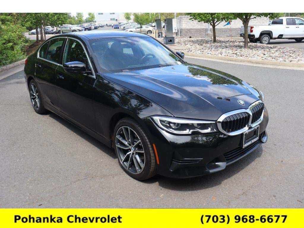 2021 BMW 3 Series 330i xDrive Sedan's photo