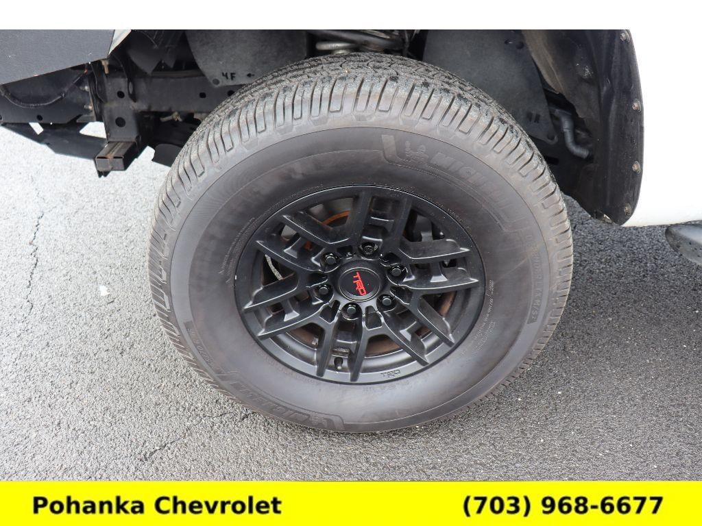 2017 Toyota Tacoma SR5