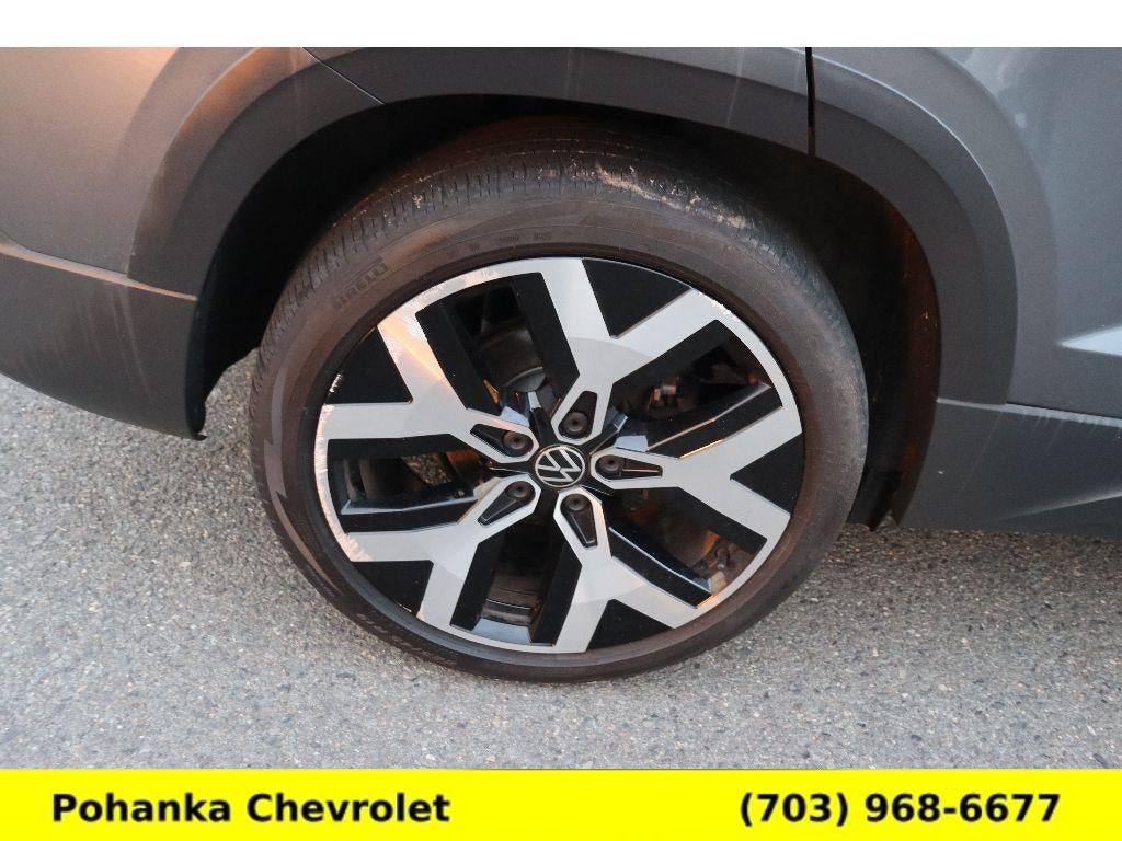 2023 Volkswagen Taos SEL