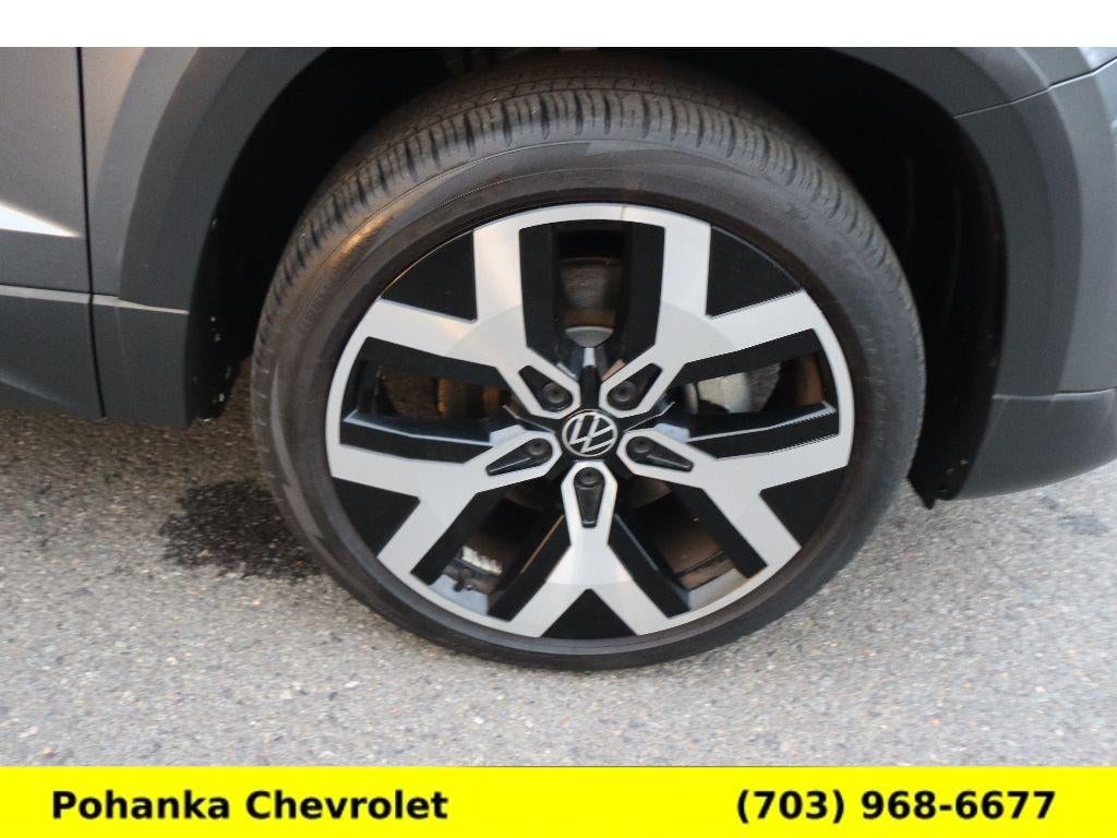 2023 Volkswagen Taos SEL