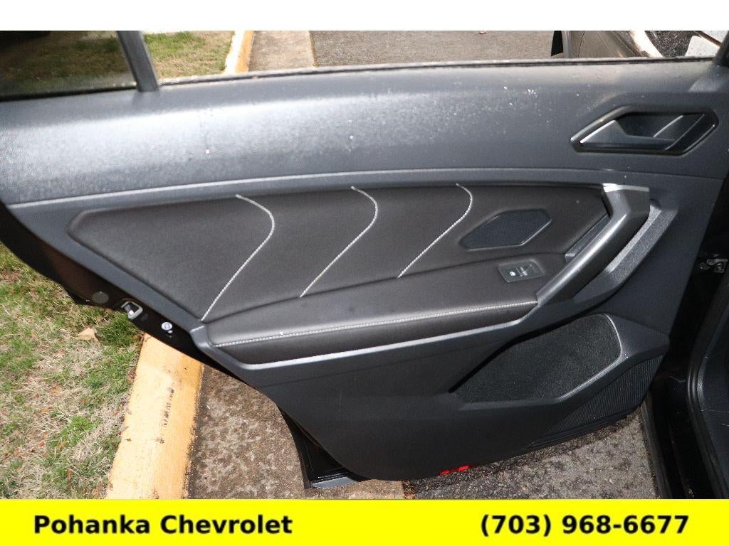 2024 Volkswagen Tiguan SE R-Line Black