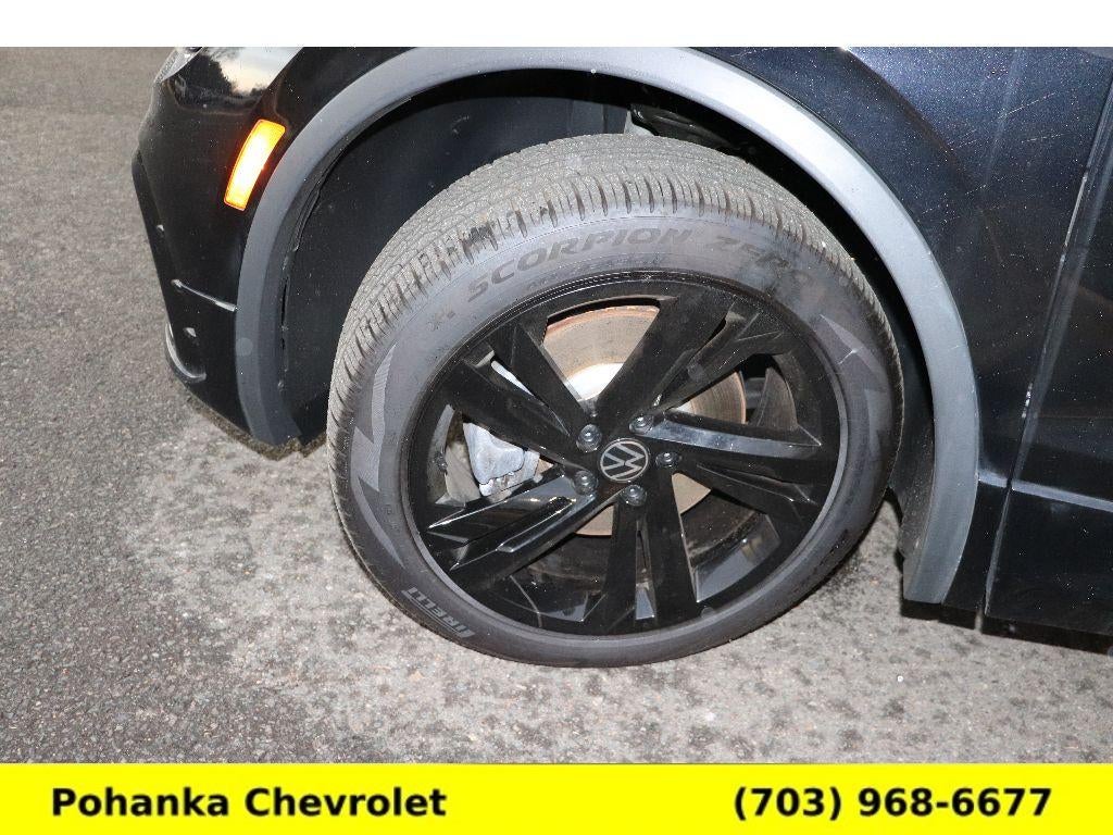 2024 Volkswagen Tiguan SE R-Line Black