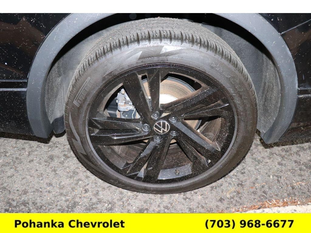 2024 Volkswagen Tiguan SE R-Line Black