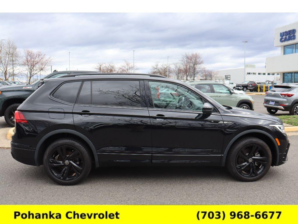 2024 Volkswagen Tiguan SE R-Line Black