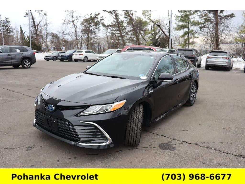 2021 Toyota Camry Hybrid XLE