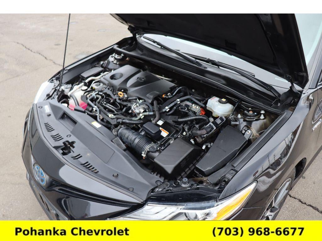 2021 Toyota Camry Hybrid XLE