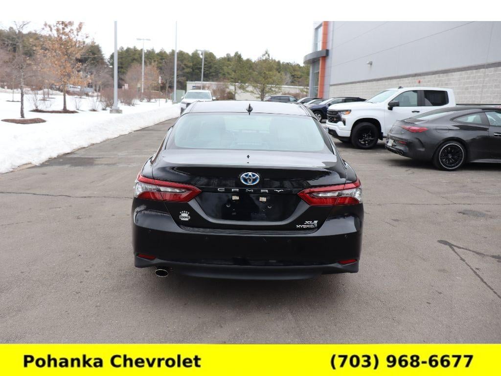 2021 Toyota Camry Hybrid XLE