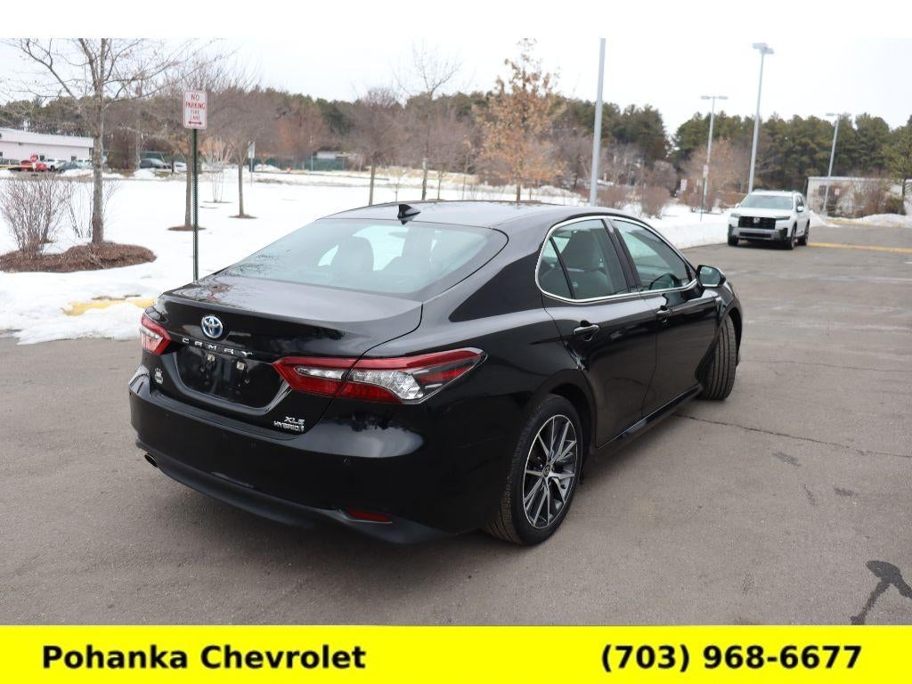 2021 Toyota Camry Hybrid XLE