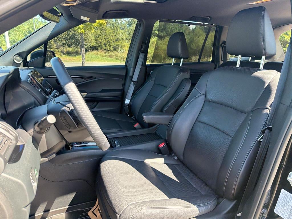 2023 Honda Passport AWD Elite