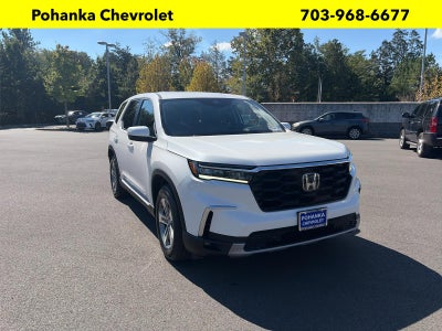 2023 Honda Pilot AWD EX-L 8 Passenger