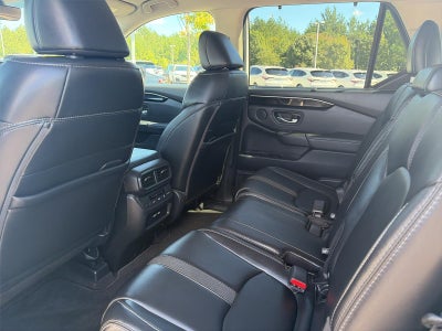 2023 Honda Pilot AWD EX-L 8 Passenger