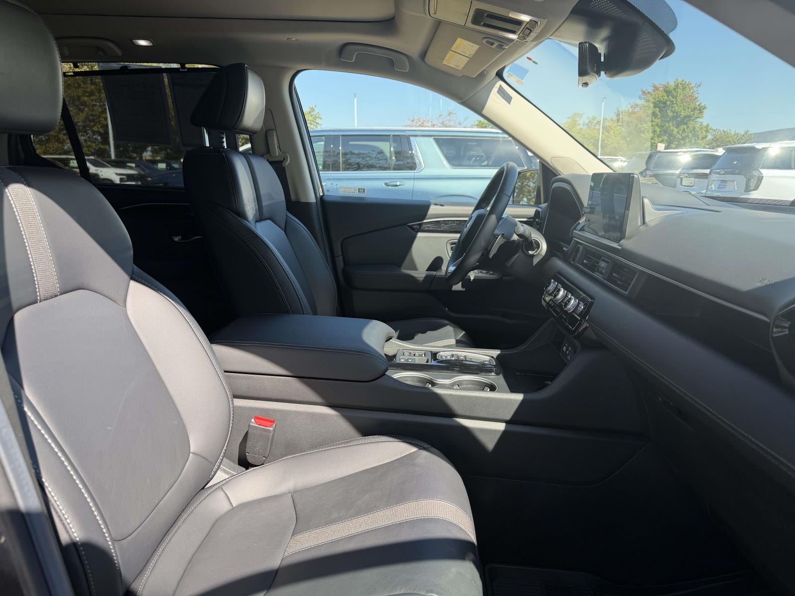 2025 Honda Pilot Touring