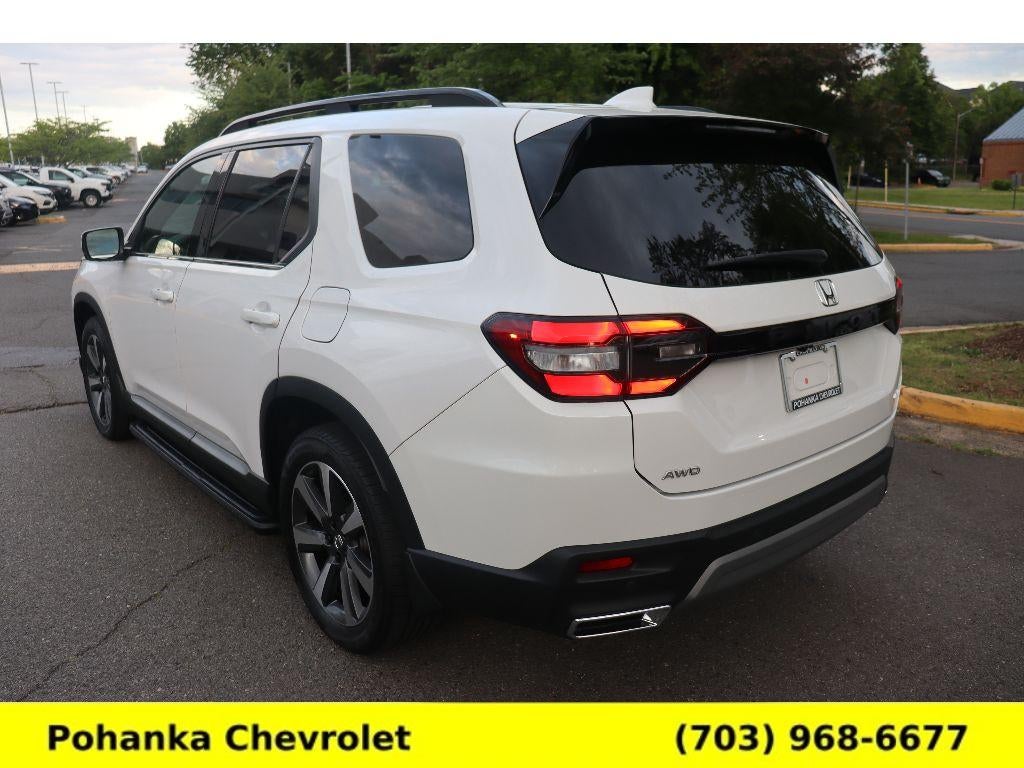 2023 Honda Pilot AWD Elite