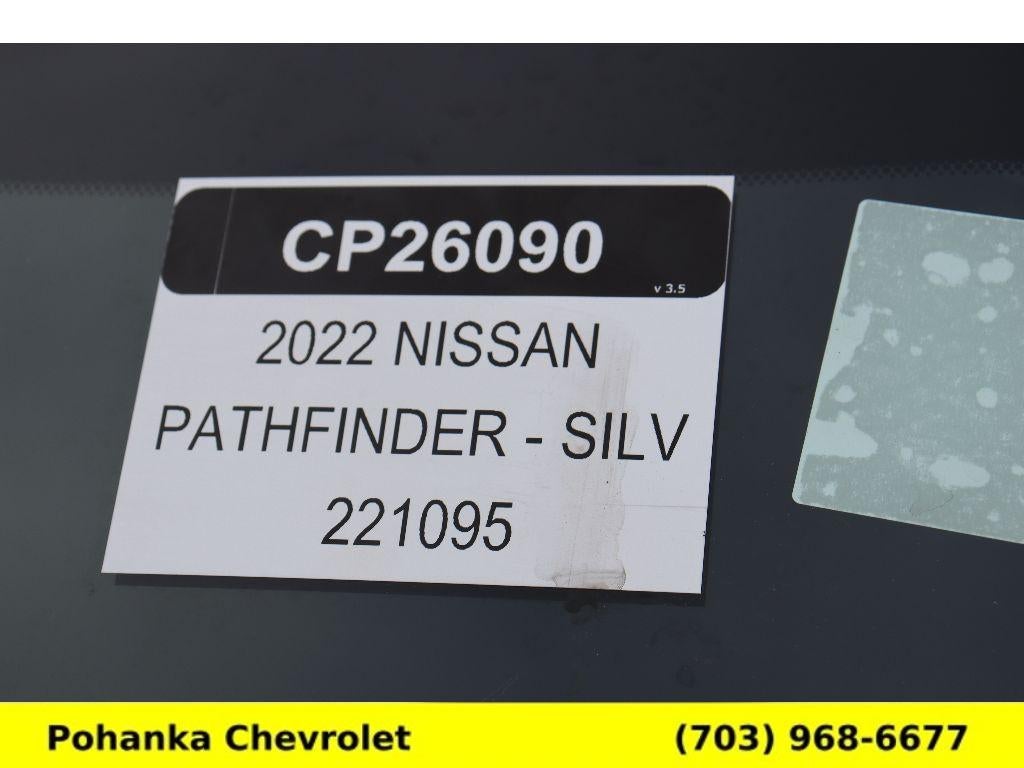 2022 Nissan Pathfinder SV