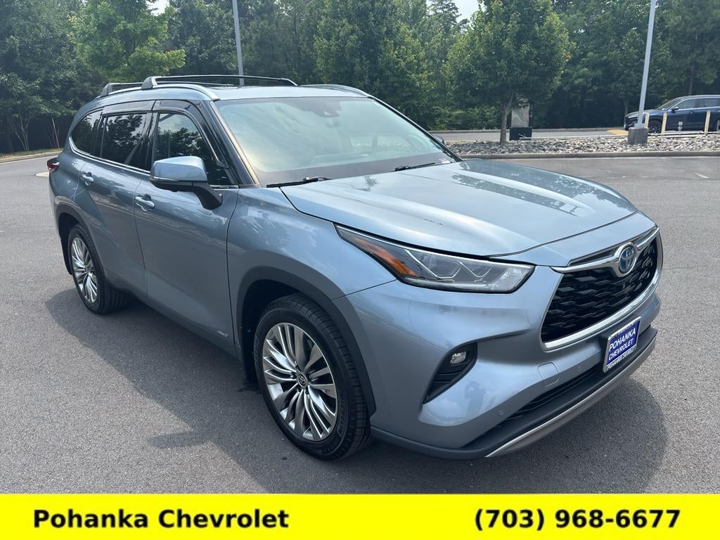 2023 Toyota Highlander Hybrid Platinum