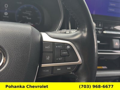 2023 Toyota Highlander Hybrid Platinum