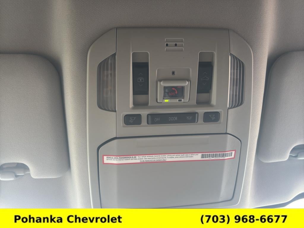 2023 Toyota Highlander Hybrid Platinum