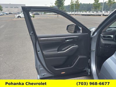 2023 Toyota Highlander Hybrid Platinum