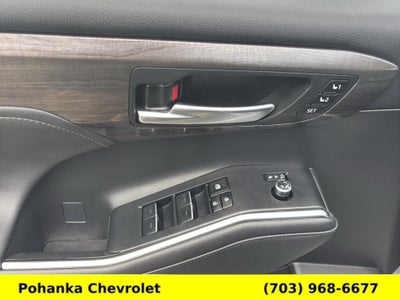 2023 Toyota Highlander Hybrid Platinum