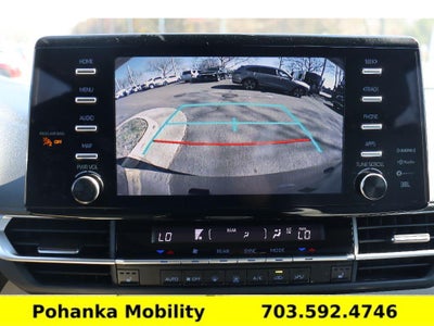 2023 Toyota Sienna XLE