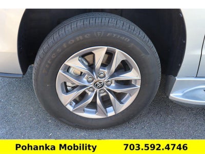 2023 Toyota Sienna XLE