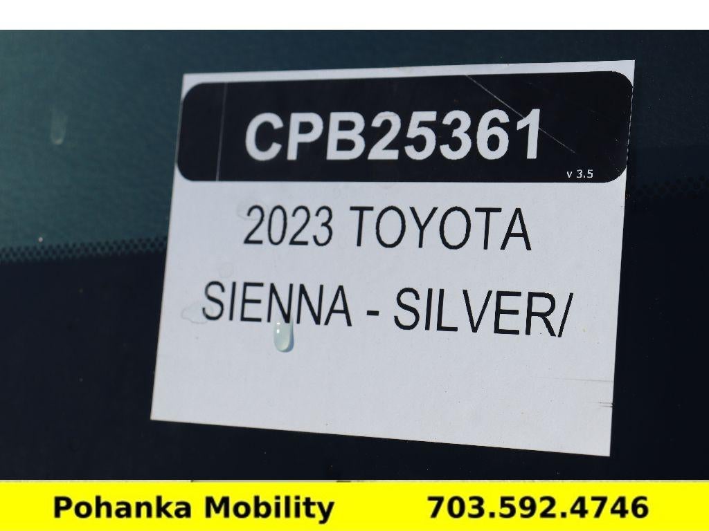 2023 Toyota Sienna XLE