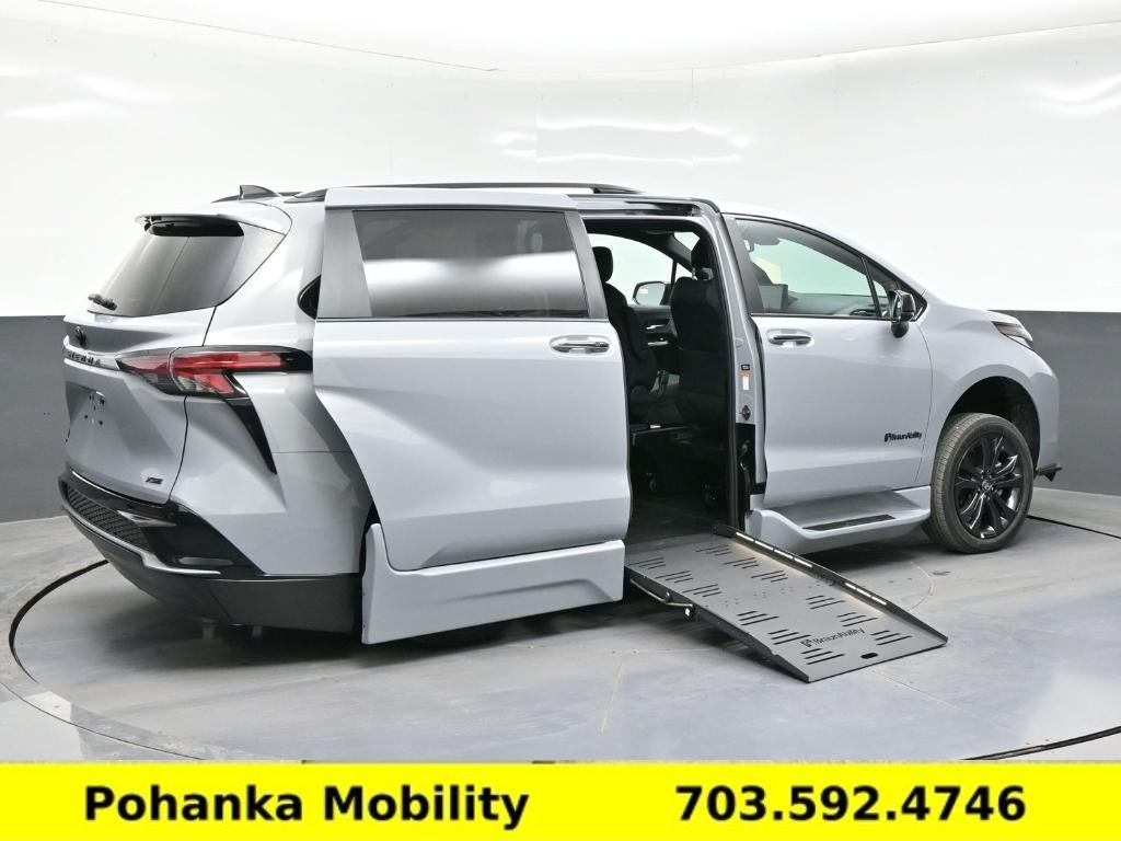 2026 Toyota Sienna XSE