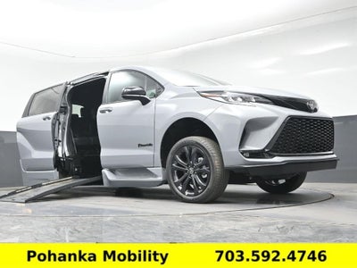 2026 Toyota Sienna XSE