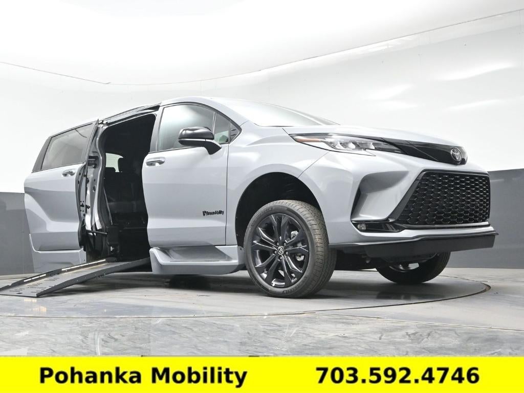 2026 Toyota Sienna XSE
