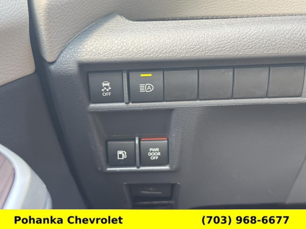 2024 Toyota Sienna XLE