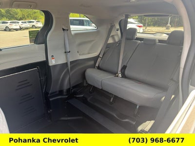 2024 Toyota Sienna XLE