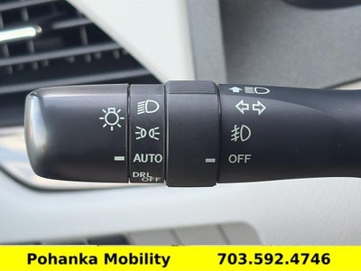 2020 Toyota Sienna XLE Auto Access Seat