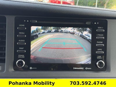 2020 Toyota Sienna XLE Auto Access Seat