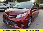 2020 Toyota Sienna XLE Auto Access Seat