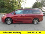 2020 Toyota Sienna XLE Auto Access Seat