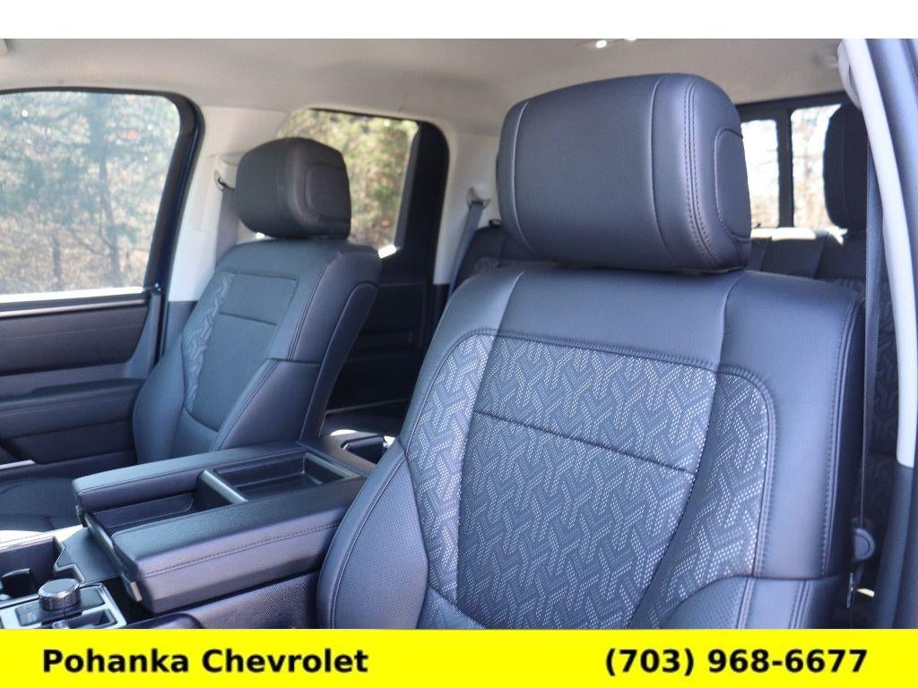 2024 Toyota Tundra 4WD SR5