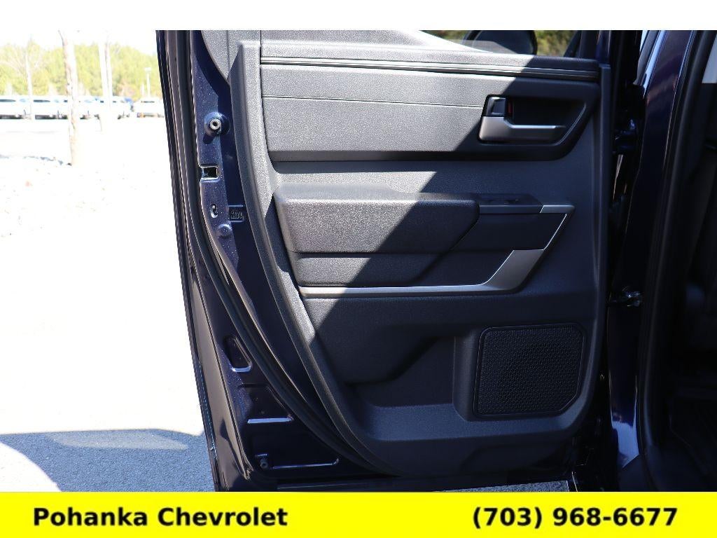 2024 Toyota Tundra 4WD SR5