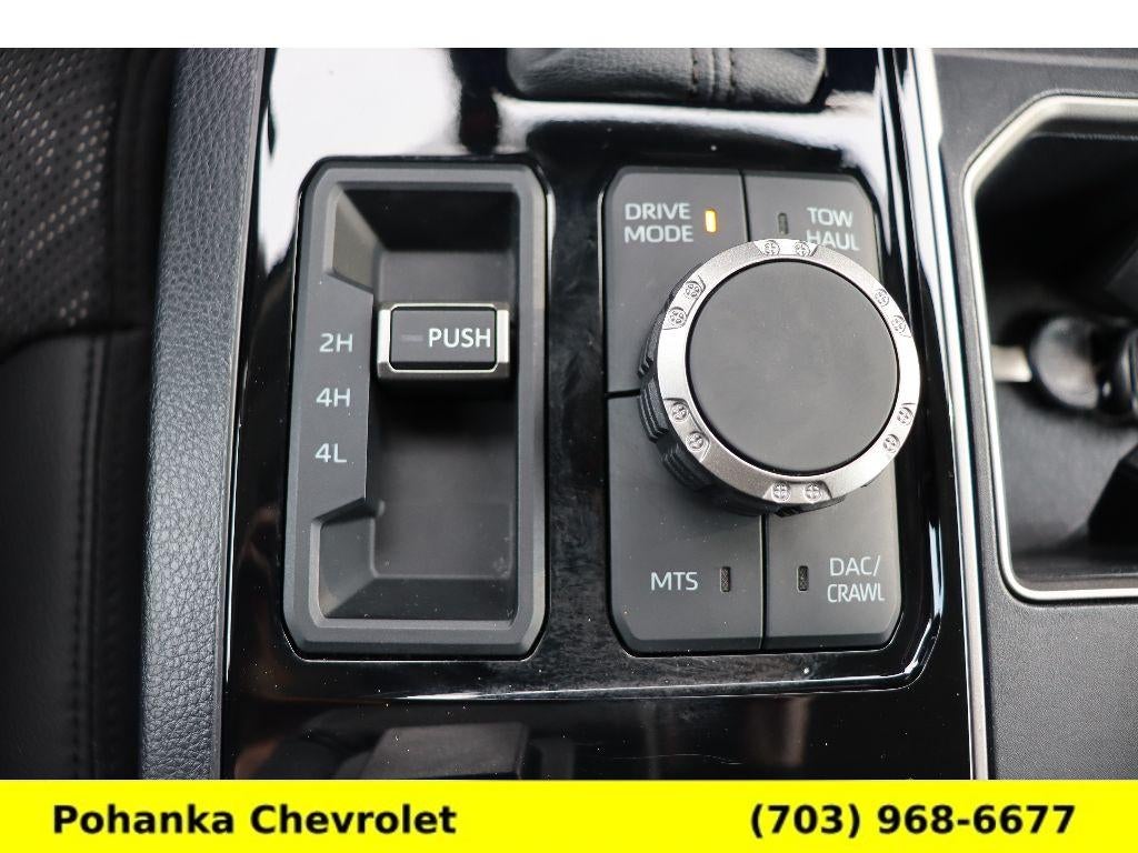 2022 Toyota Tundra 4WD SR5